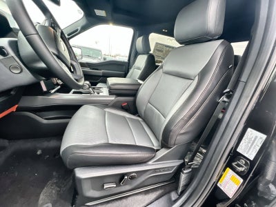 2025 Ford F-150 Lightning Lariat®