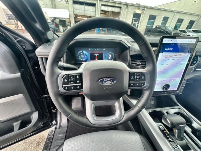 2025 Ford F-150 Lightning Lariat®