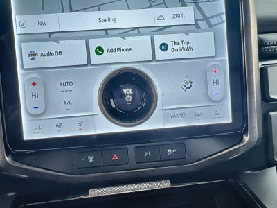 2025 Ford F-150 Lightning Lariat®