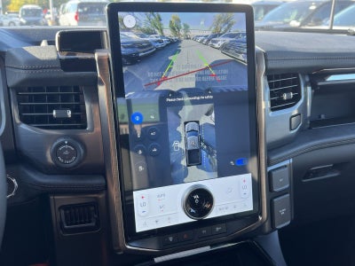 2025 Ford F-150 Lightning Lariat®