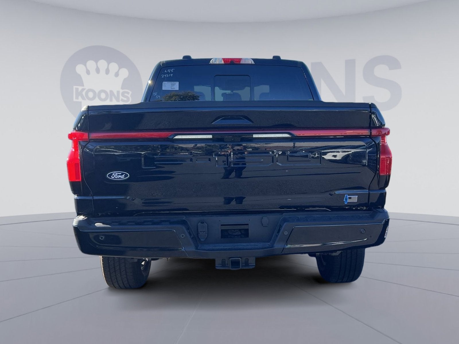 2025 Ford F-150 Lightning Lariat®