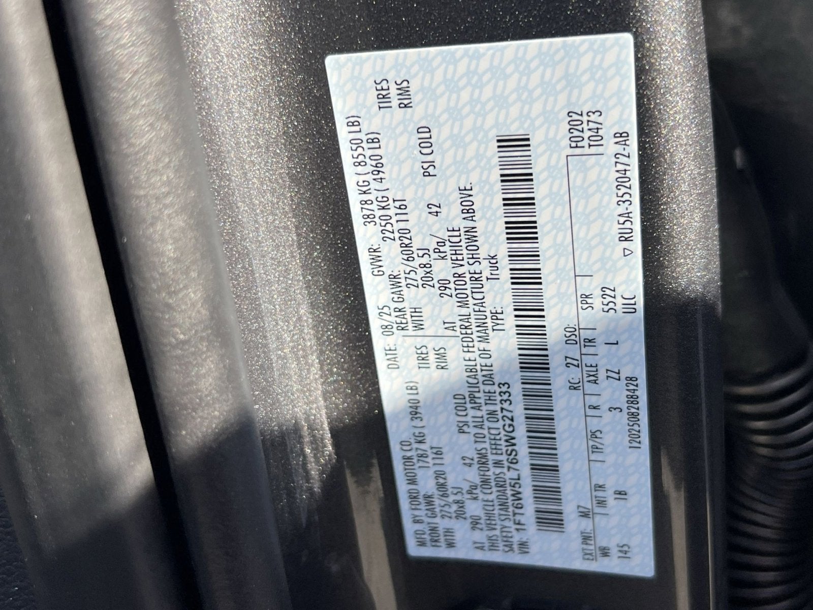 2025 Ford F-150 Lightning Lariat®