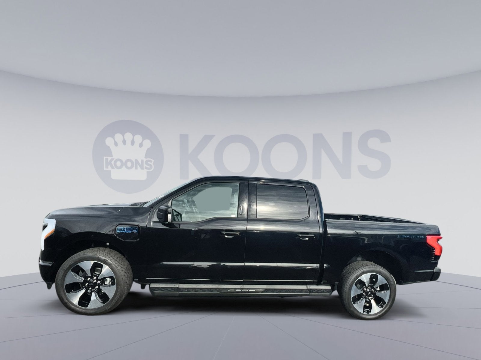 2025 Ford F-150 Lightning Platinum®