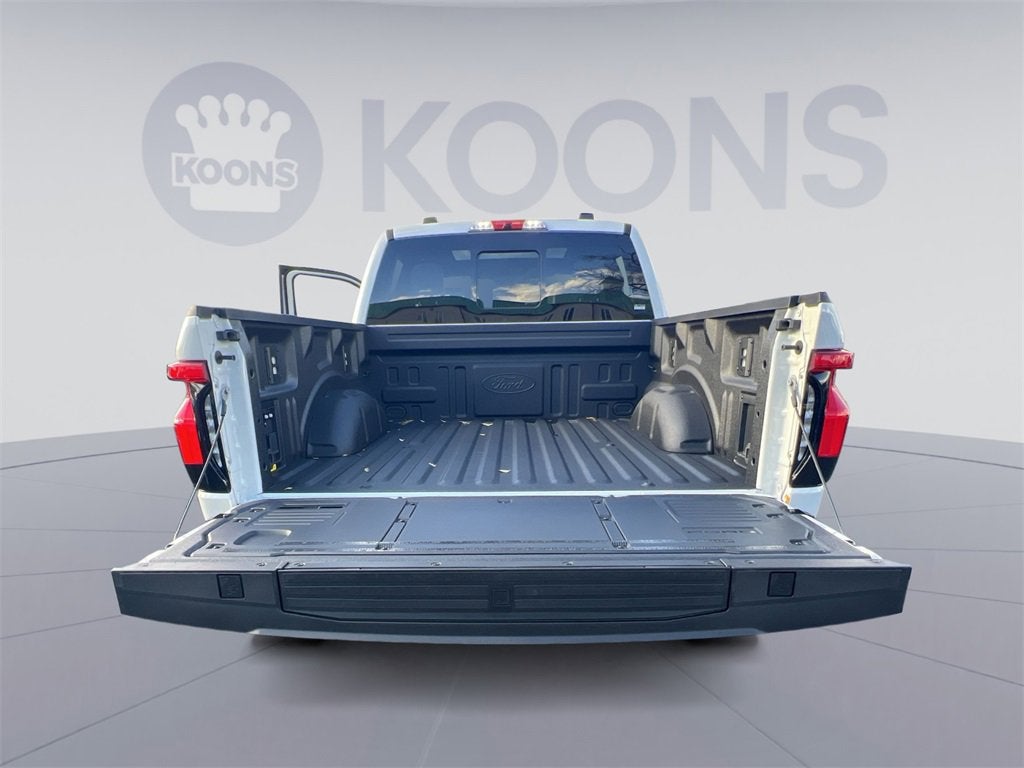 2025 Ford F-150 Lightning Platinum®