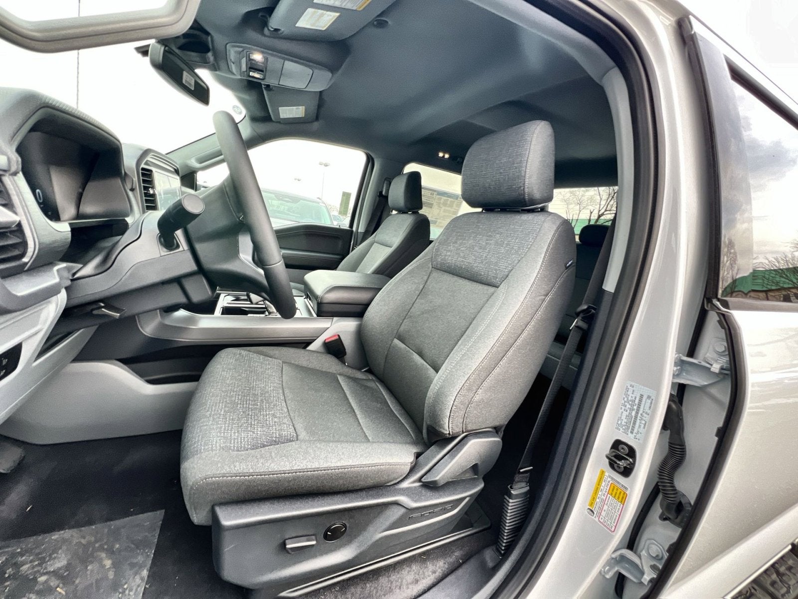 2025 Ford F-150 Lightning XLT