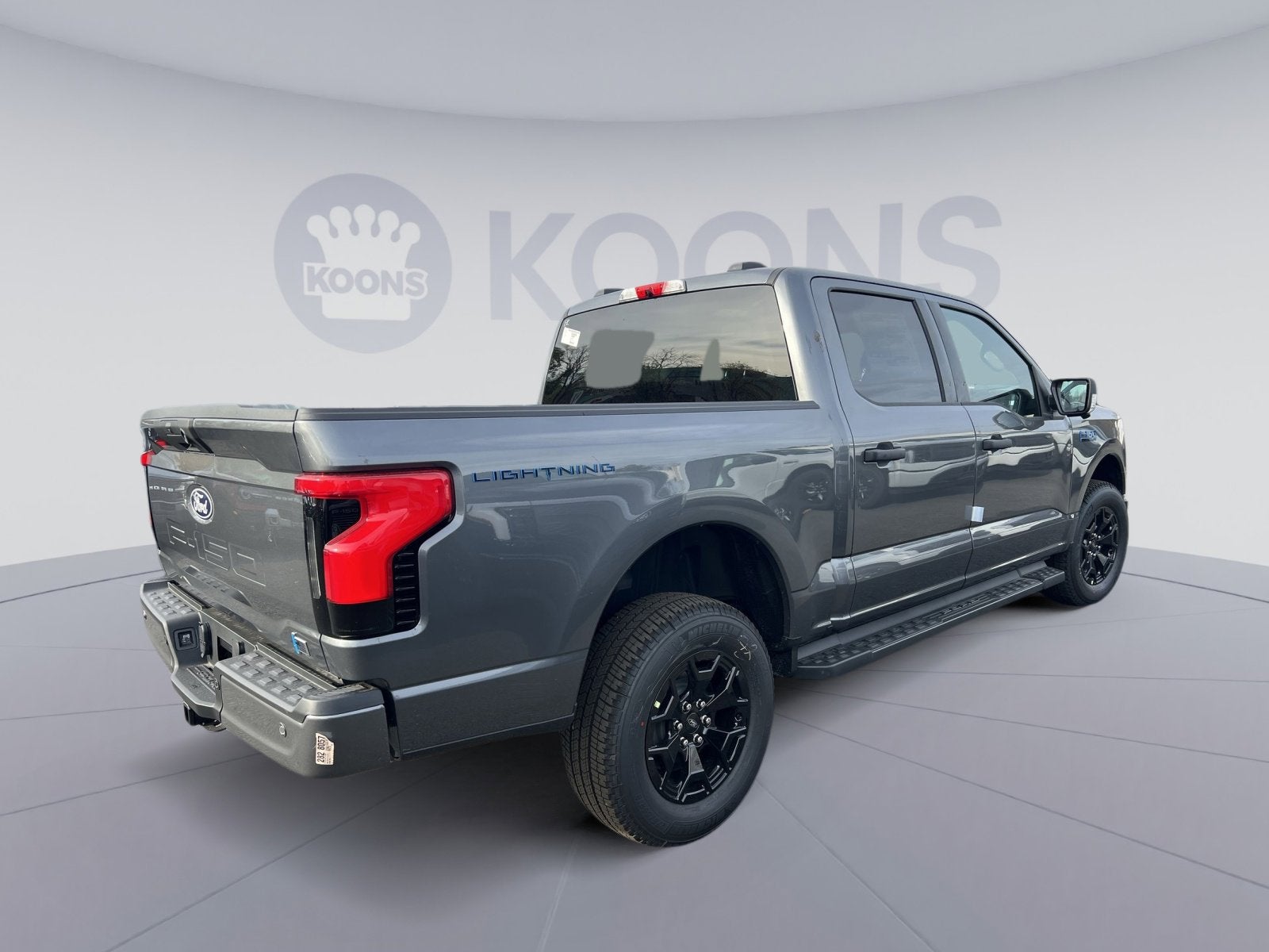 2025 Ford F-150 Lightning XLT