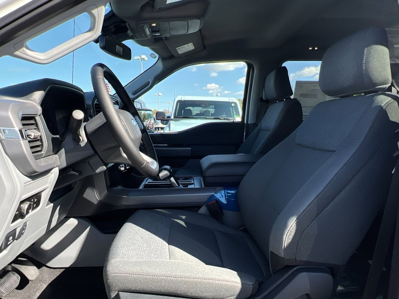 2025 Ford F-150 Lightning XLT