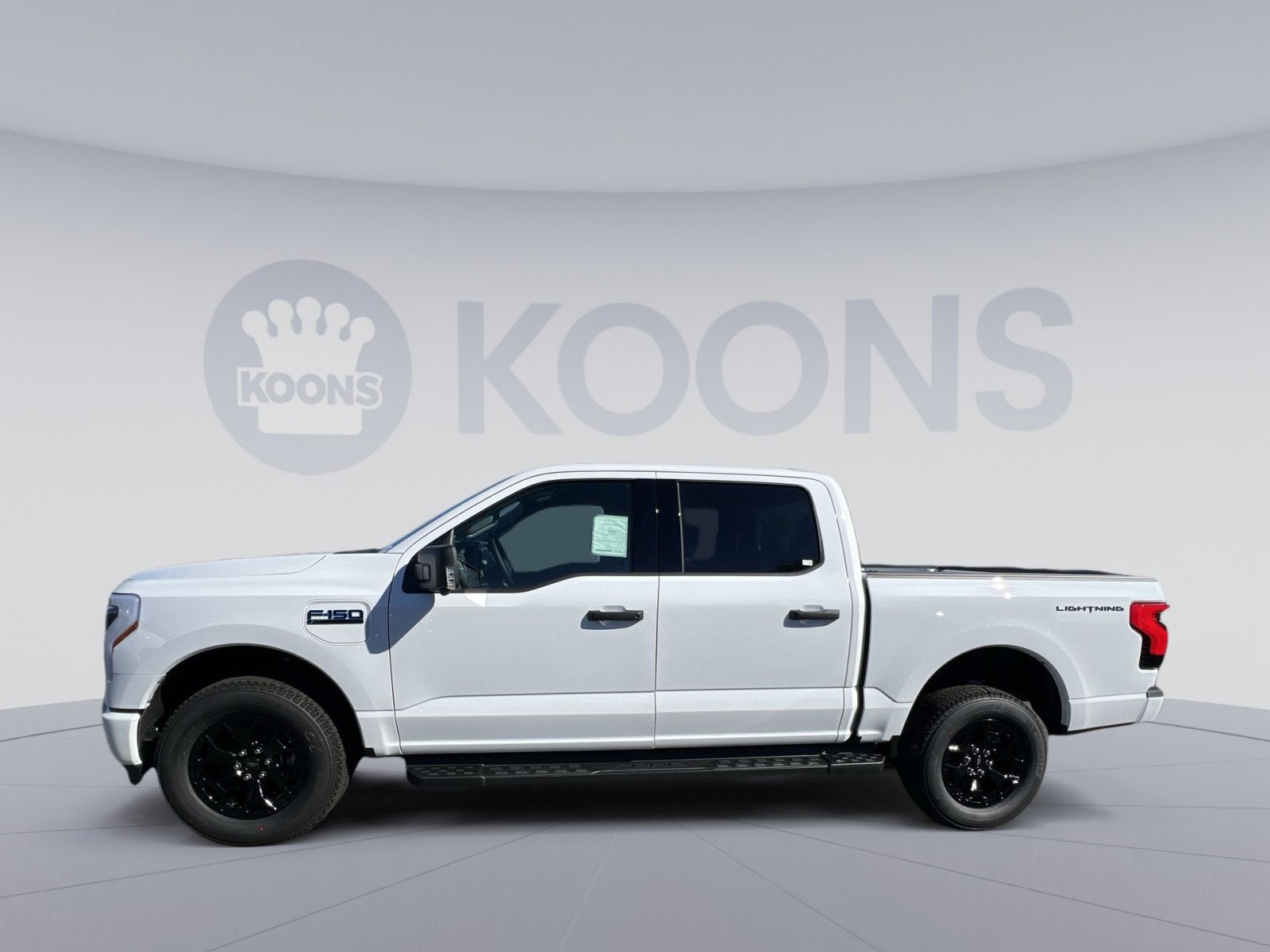 2025 Ford F-150 Lightning XLT