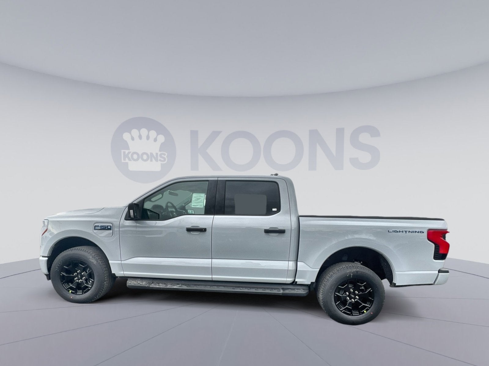 2025 Ford F-150 Lightning XLT