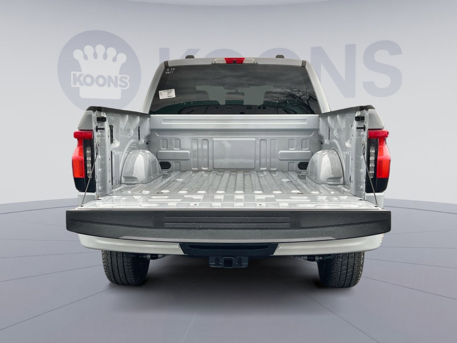 2025 Ford F-150 Lightning XLT