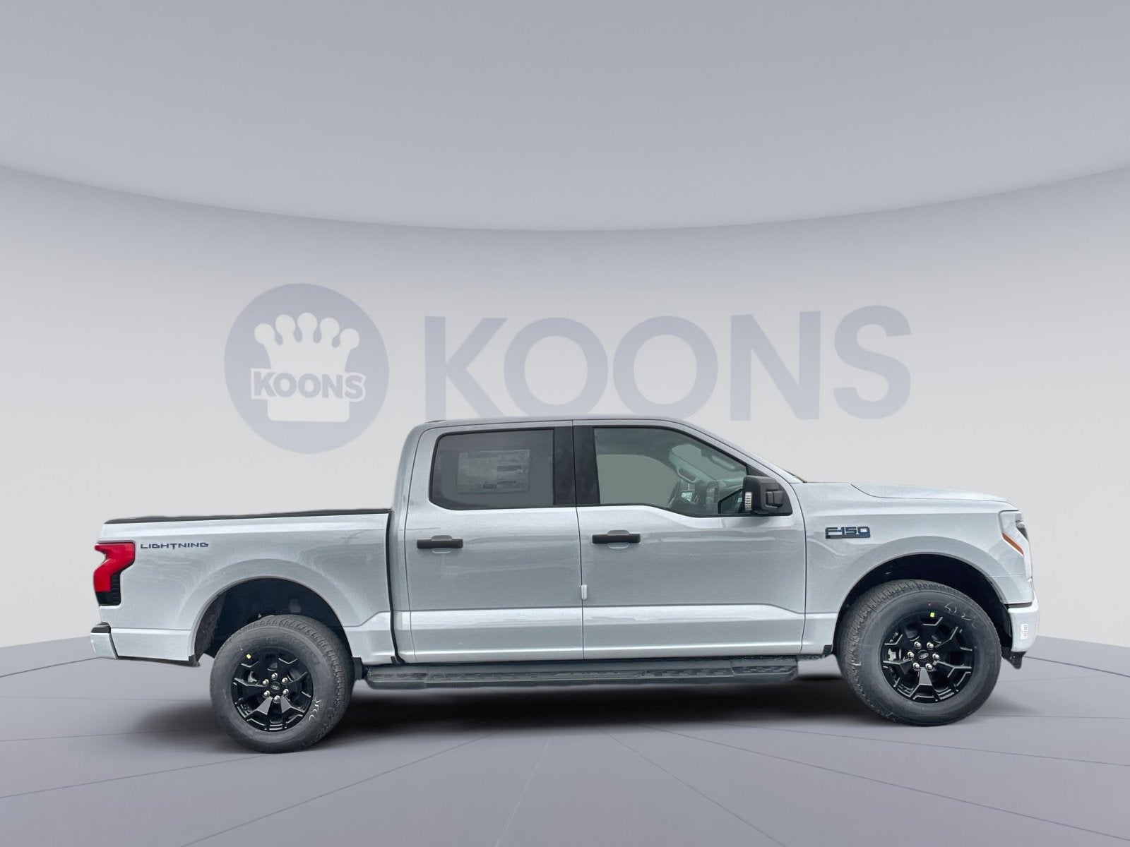 2025 Ford F-150 Lightning XLT
